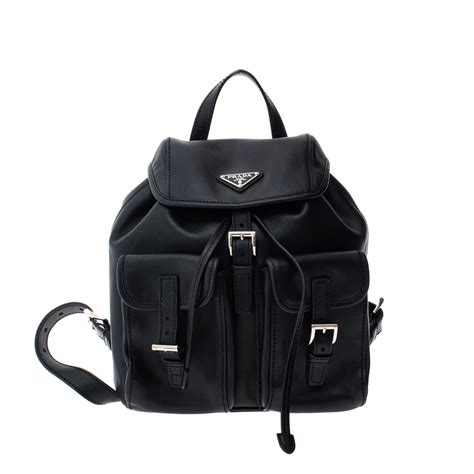 mochila prada